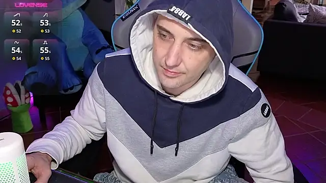 Snapshot of Gil_gamesh90 chatting on 02-23-26, 07:09 Gil gamesh90 online show from 02-23-26, 07:09