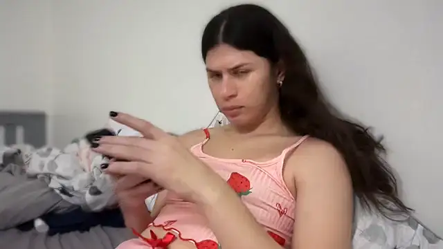 Snapshot of JaxcyVelez chatting on 09-20-25, 10:48 JaxcyVelez online show from 09-20-25, 10:48