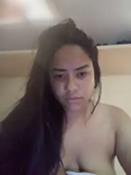 Snapshot of EAAM1 chatting on 10-20-25, 04:25 EAAM1 online show from 10-20-25, 04:25