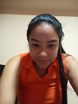 Snapshot of EAAM1 chatting on 09-12-25, 10:42 EAAM1 online show from 09-12-25, 10:42