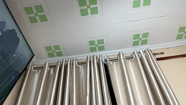 SexyAudreyFuck online show from 11-08-25, 11:52