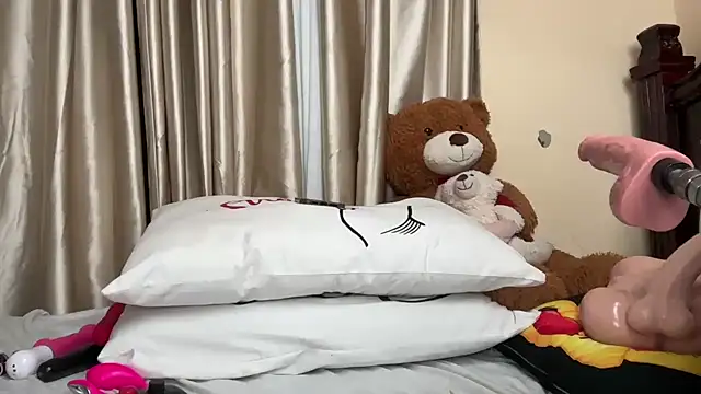 SexyAudreyFuck online show from 11-02-25, 02:11