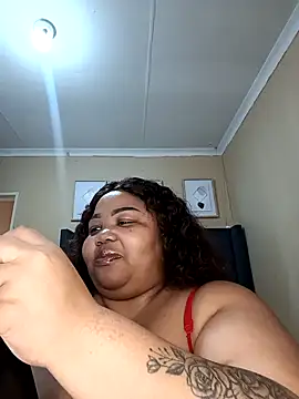 Snapshot of XXSEXYBBW94 chatting on 05-13-26, 06:20 XXSEXYBBW94 online show from 05-13-26, 06:20