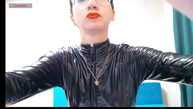 Xxx goddes xxX online show from 06-18-26, 06:57