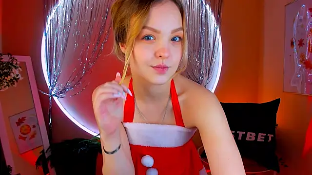 Snapshot of stay_with_alice chatting on 12-17-24, 01:49 stay with alice online show from 12-17-24, 01:49