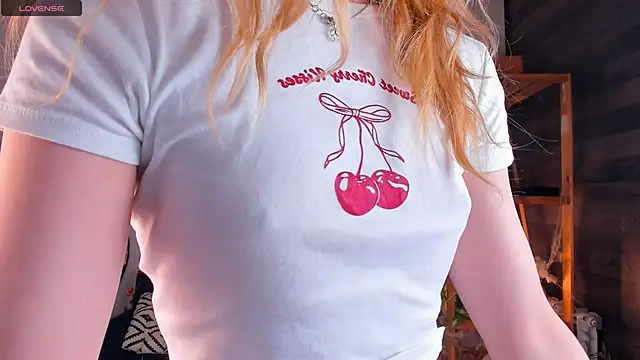 stay with alice online show from 10-28-25, 01:43