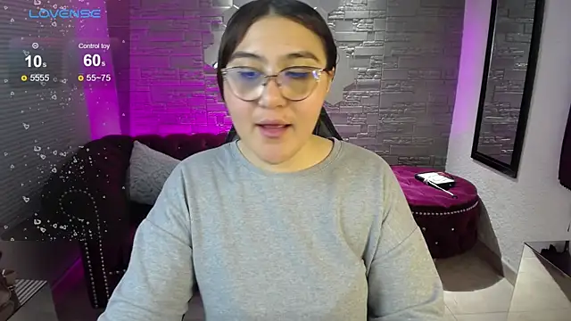 conniejames m online show from 06-18-26, 01:05