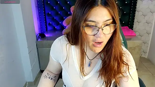 conniejames m online show from 07-18-26, 10:46