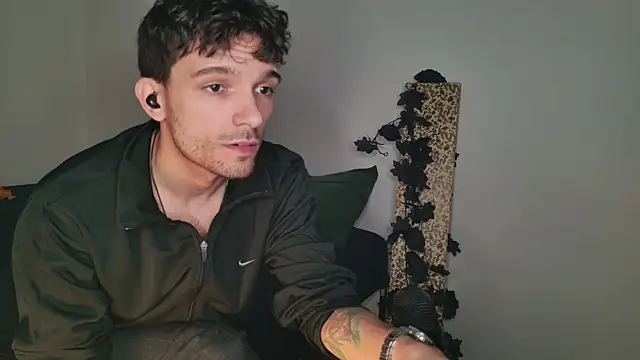 JackDesFeux online show from 11-06-25, 05:00