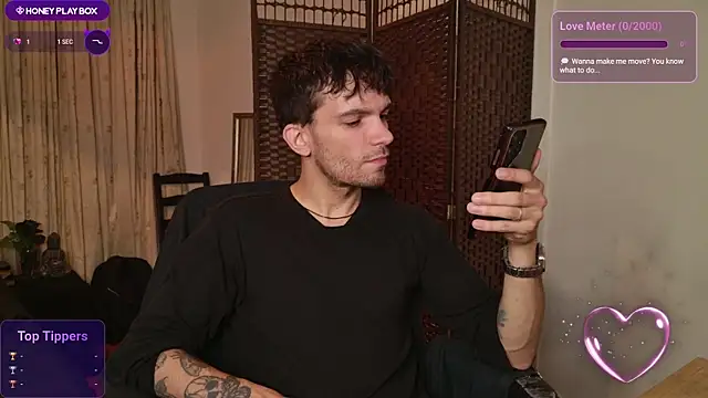 Snapshot of JackDesFeux chatting on 07-18-26, 01:03 JackDesFeux online show from 07-18-26, 01:03