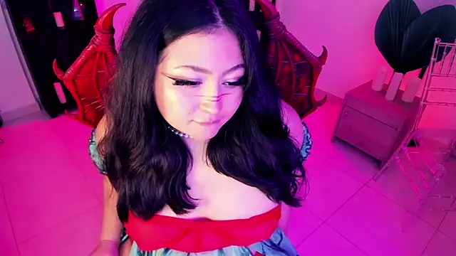 Snapshot of Lena_sweetx chatting on 03-09-25, 01:04 Lena sweetx online show from 03-09-25, 01:04