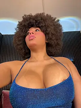 Snapshot of kendall_coxx chatting on 03-31-26, 01:29 kendall coxx online show from 03-31-26, 01:29