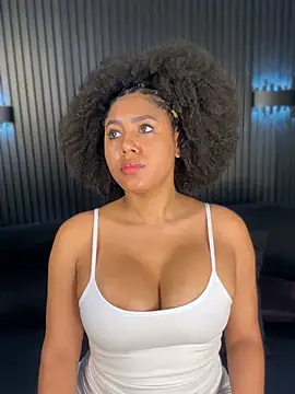 Snapshot of kendall_coxx chatting on 02-02-26, 08:57 kendall coxx online show from 02-02-26, 08:57