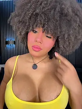 Snapshot of kendall_coxx chatting on 06-23-26, 11:08 kendall coxx online show from 06-23-26, 11:08