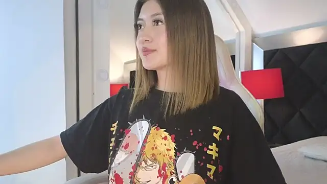 Snapshot of Angela_Torres_ chatting on 10-13-25, 03:35 Angela Torres online show from 10-13-25, 03:35