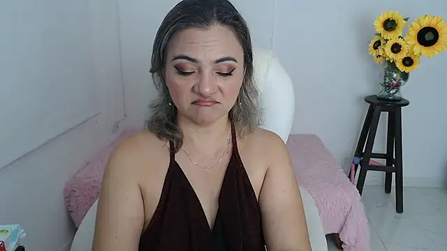 ana milf online show from 11-21-25, 12:59