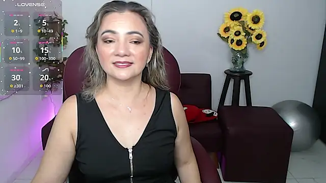 ana milf online show from 03-24-26, 12:38