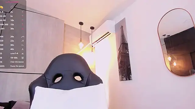 danii hill  online show from 03-14-25, 04:43