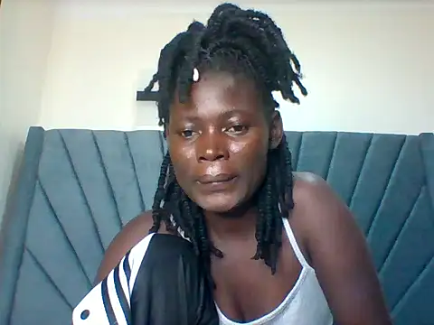 Snapshot of Hope_beib chatting on 07-23-26, 10:56 Hope beib online show from 07-23-26, 10:56