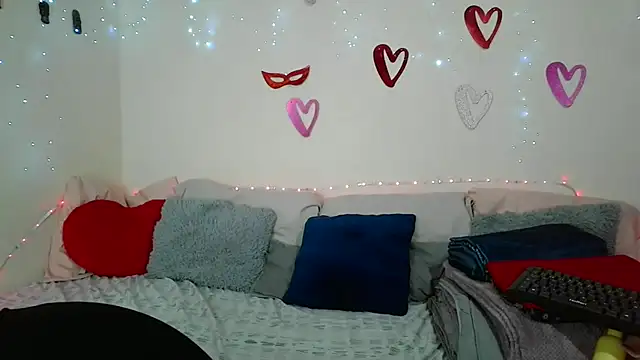 celestehot707rs online show from 11-06-25, 01:53