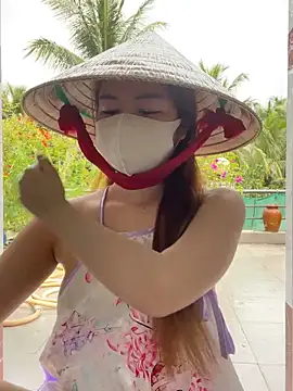 BabyThree  online show from 10-23-25, 07:40