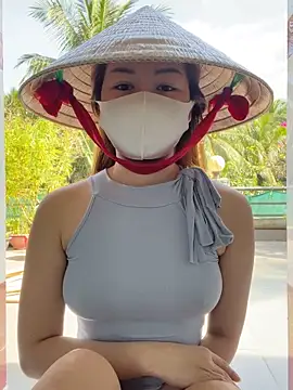 BabyThree  online show from 11-28-25, 06:46