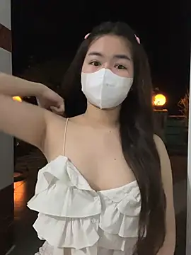 BabyThree  online show from 02-17-25, 02:28