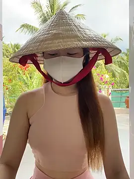 BabyThree  online show from 10-27-25, 08:04