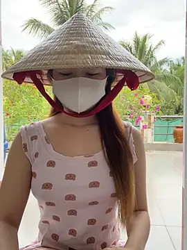 BabyThree  online show from 10-26-25, 07:53