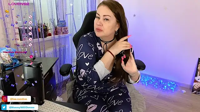 misskaassandraa online show from 03-22-25, 07:36