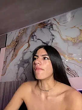 liss hot  online show from 10-15-25, 07:55