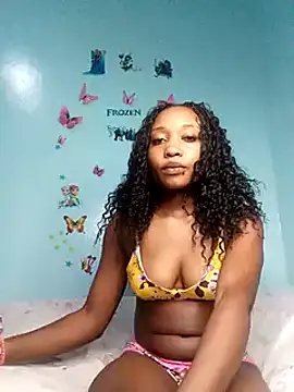 laetitia  online show from 03-10-25, 08:45