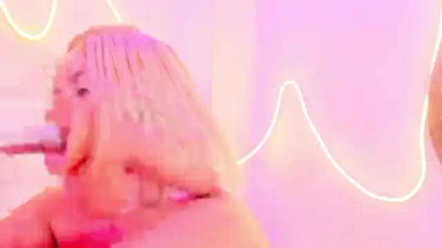 Kimberlin Cam online show from 10-31-25, 05:53