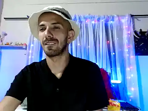 Tomas Tylor online show from 12-05-24, 01:09