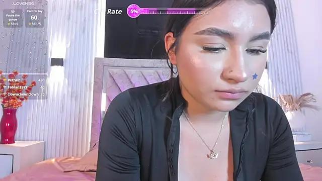 Zayda 1 online show from 11-04-25, 07:39