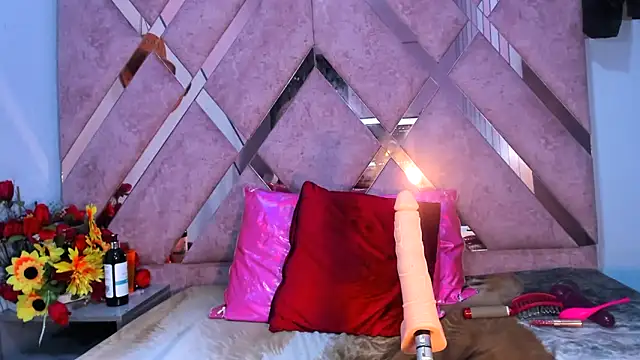 chanel hot 001 online show from 03-12-25, 03:51