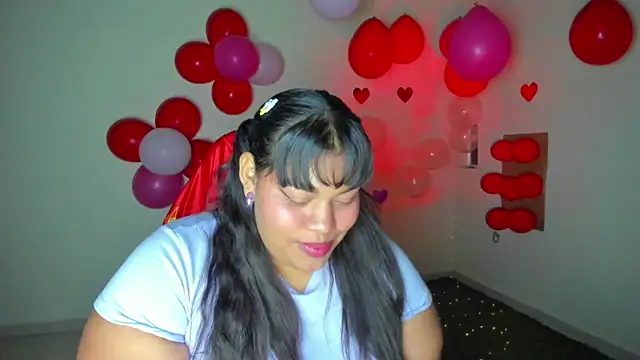 Snapshot of chanel_hot_001 chatting on 02-06-26, 03:35 chanel hot 001 online show from 02-06-26, 03:35