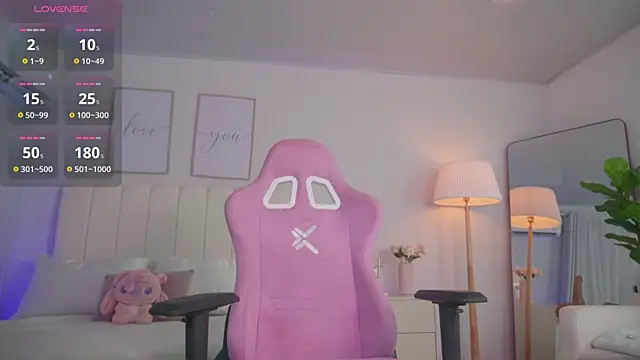 Cristall Bunny online show from 04-10-26, 12:06