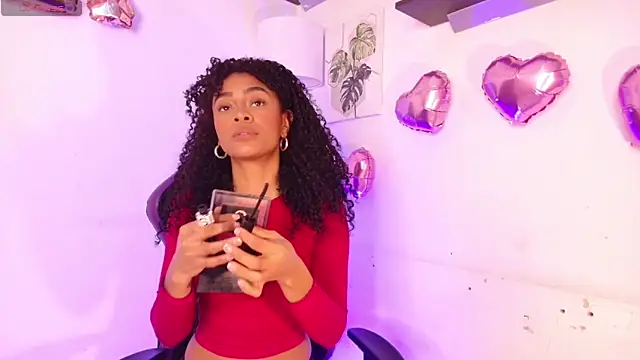 Heily Fox online show from 03-09-25, 07:23