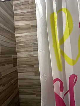 ladycreamypr2 online show from 02-17-26, 09:56