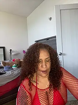 ladycreamypr2 online show from 03-04-26, 07:54