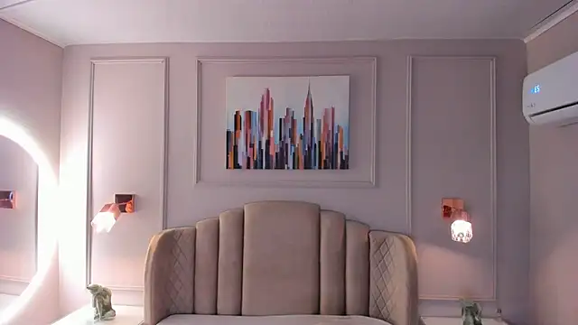 Snapshot of aria_greco chatting on 02-06-25, 09:32 aria greco online show from 02-06-25, 09:32