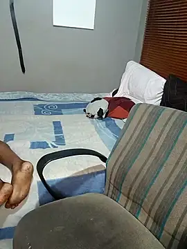 199Gif online show from 09-14-25, 01:00