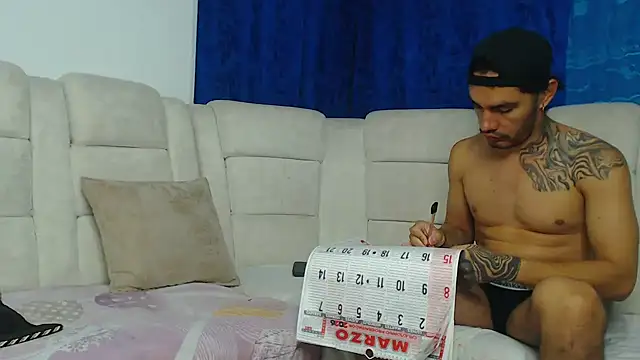 Hot Sharks  online show from 03-31-26, 07:21