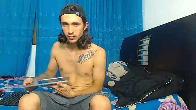 Hot Sharks  online show from 10-01-25, 01:00
