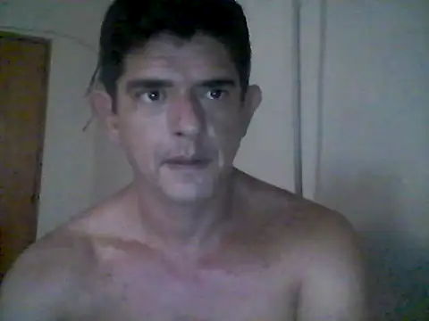 Snapshot of Marobronco chatting on 02-16-26, 03:43 Marobronco online show from 02-16-26, 03:43
