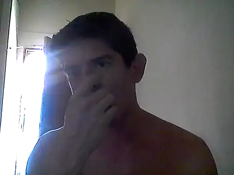 Marobronco online show from 12-15-25, 04:02