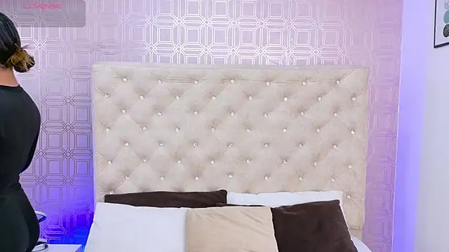 Sara Desire online show from 10-04-25, 12:17