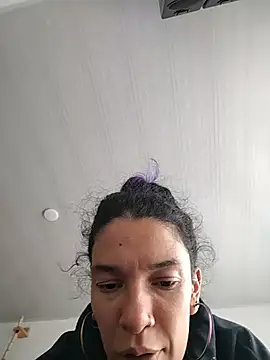 rebekka simpson online show from 07-17-26, 03:53
