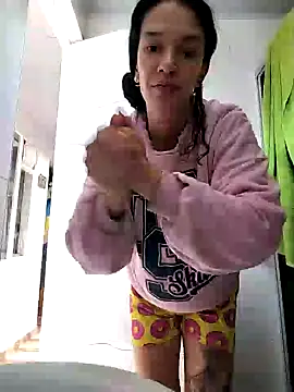 Snapshot of rebekka_simpson chatting on 01-27-25, 08:07 rebekka simpson online show from 01-27-25, 08:07